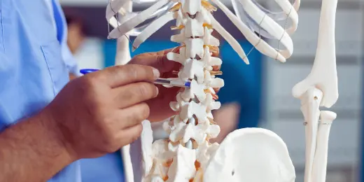 Chiropractor educating on failed back surgery syndrome in Hiram, Georgia.